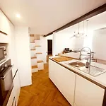 Le Jungle **** Apartment *